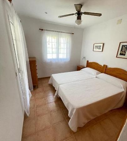 Bonito Apartamento Con Terrazas Y Aparcamiento. Son Bou Luaran gambar